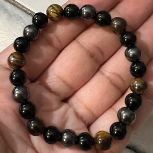 Elegant Tiger’s Eye Beaded Bracelet